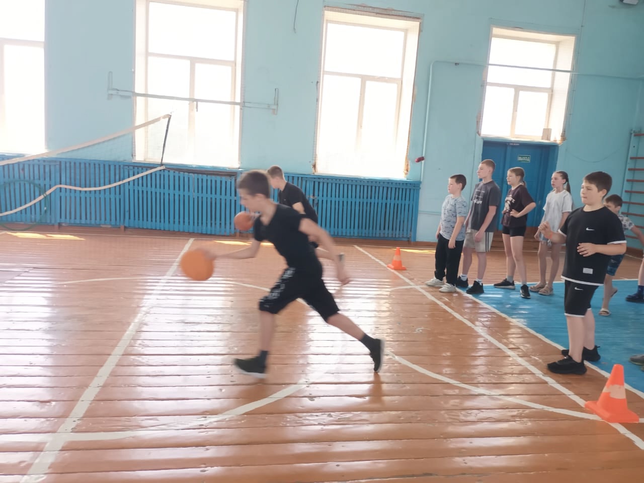 Спортивная эстафета &amp;quot;Только вперёд!&amp;quot;.