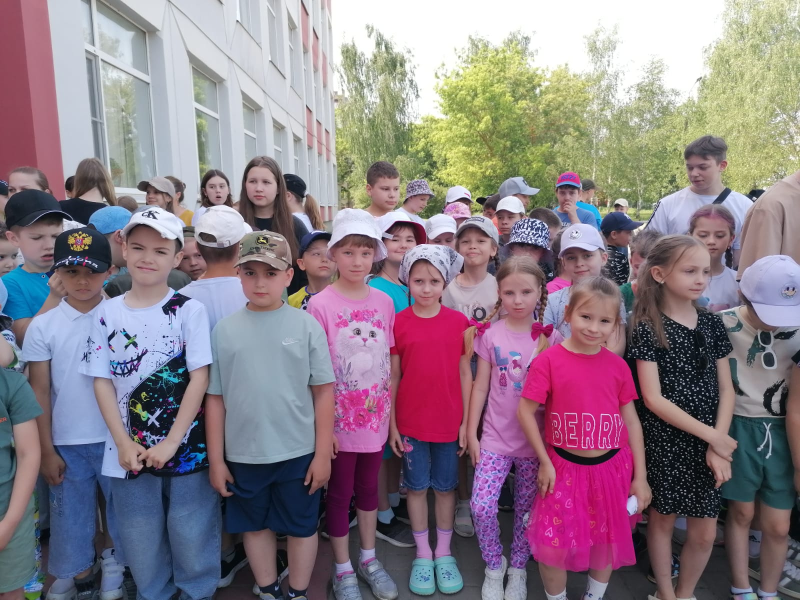 1-й день отряда &amp;quot;Радуга&amp;quot; в лагере &amp;quot;Мечта&amp;quot;.