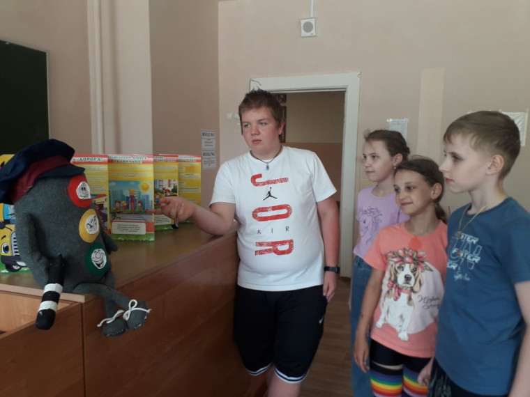Замечательные вожатые.